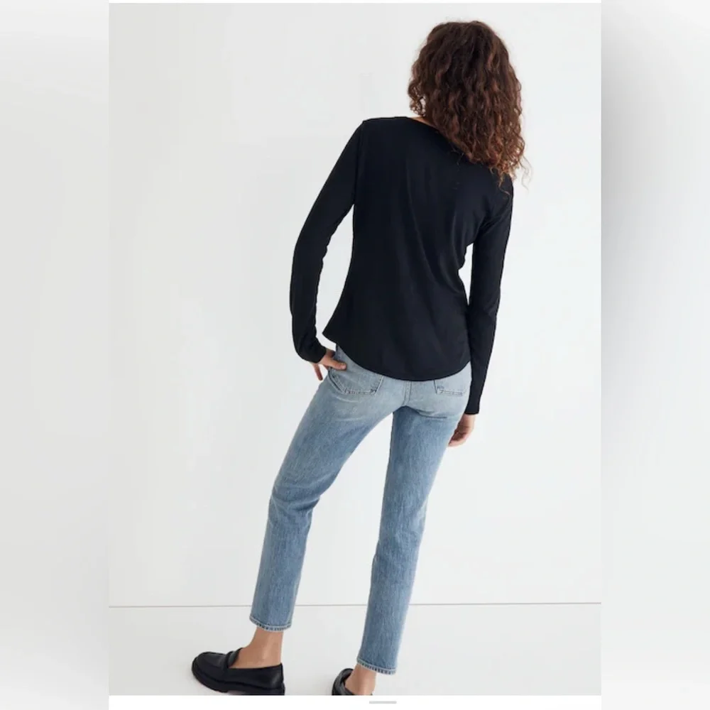 Madewell Whisper Cotton Rib-Crewneck Long-Sleeve Tee - Cream - Picture 4 of 4